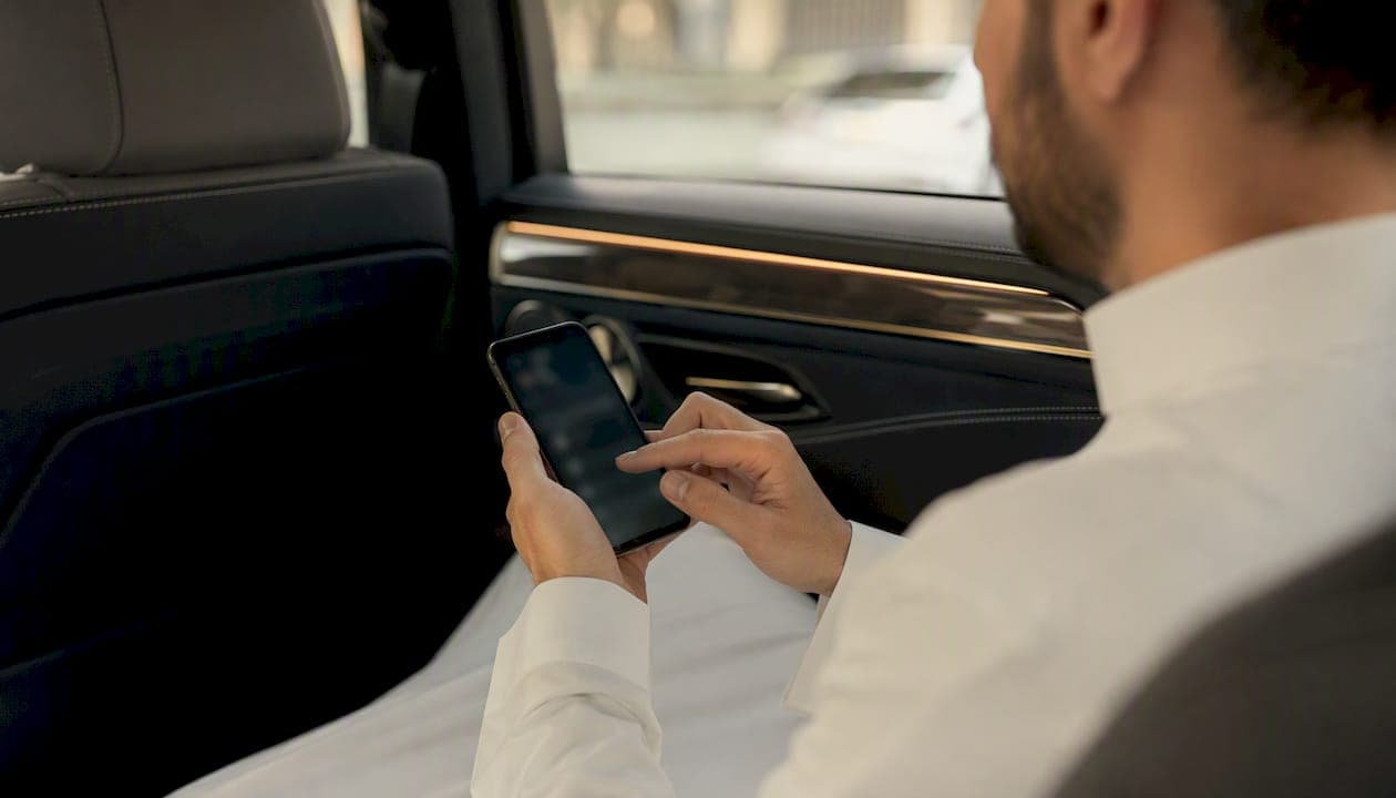 What Is a Digital Driver ID? A Passenger Guide