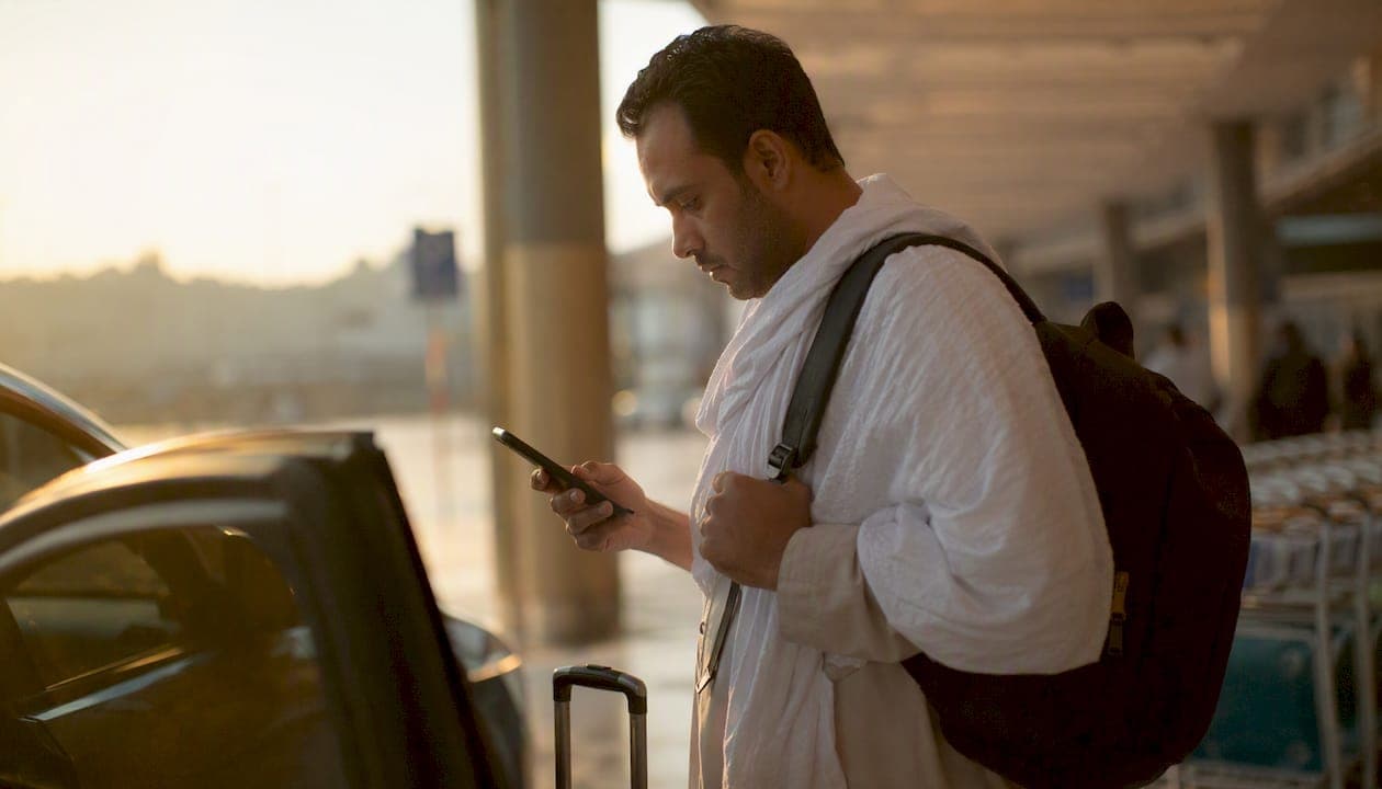 Why Instant Mobile Confirmations Matter for Pilgrims